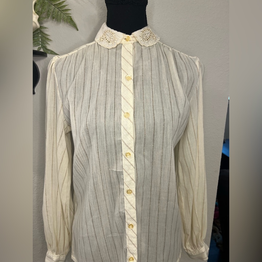 George Yazbek‎ for Gordon Peters Cream Button Up Eyelet Embroidery Collar Blouse - Picture 4 of 15